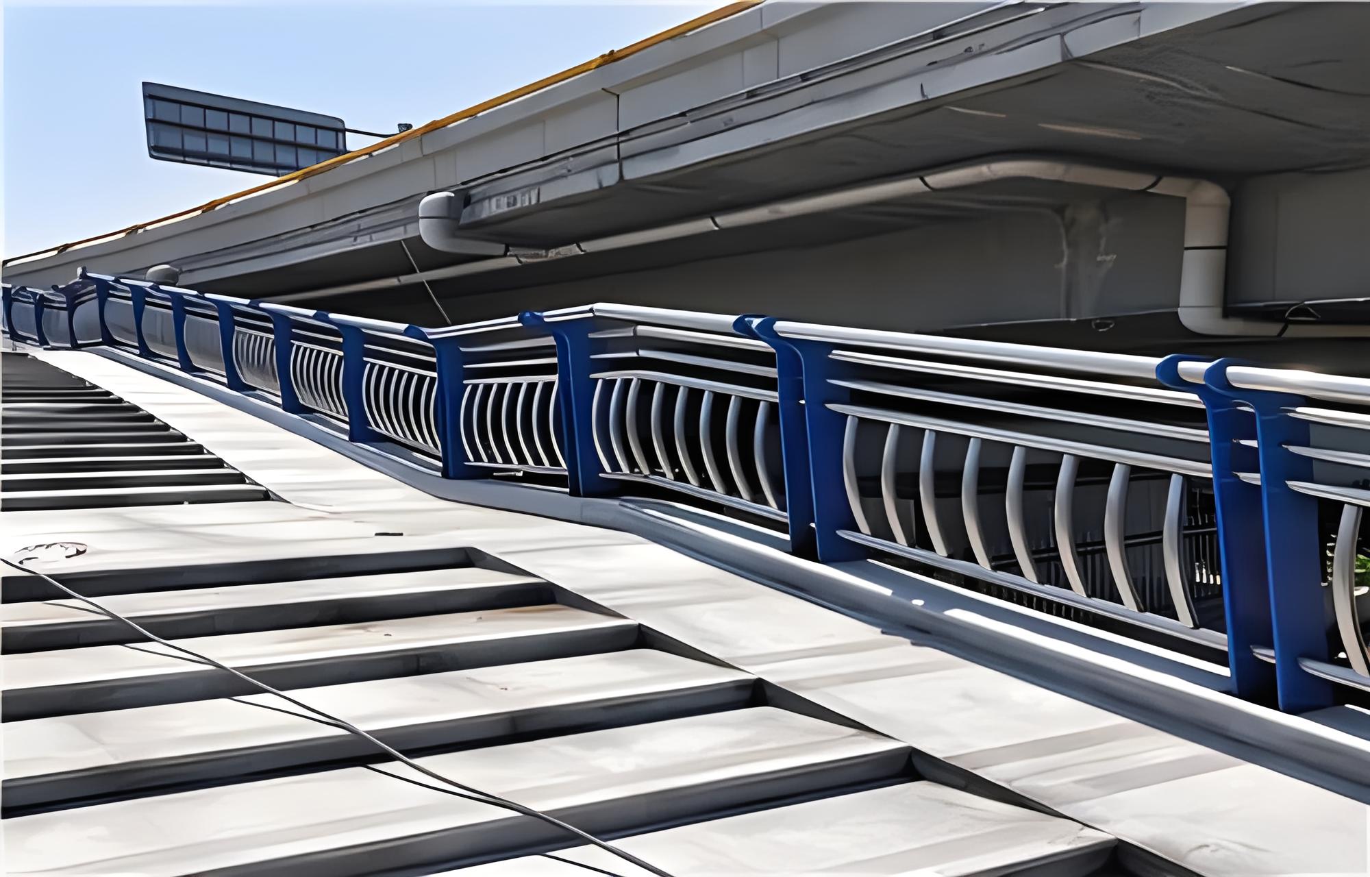 静安不锈钢桥梁护栏维护方案：确保安全，延长使用寿命